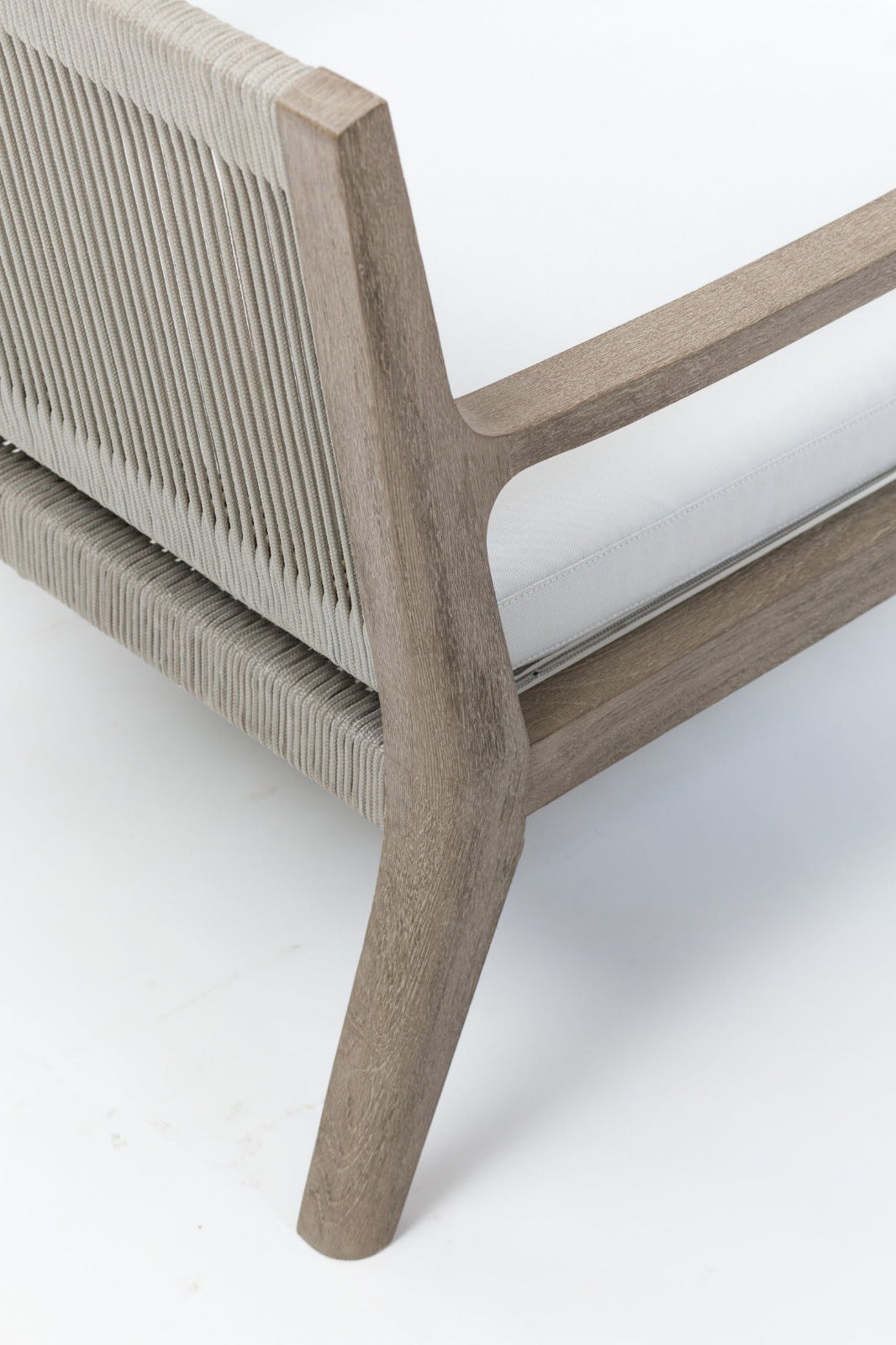 CARRIE Lounge chair